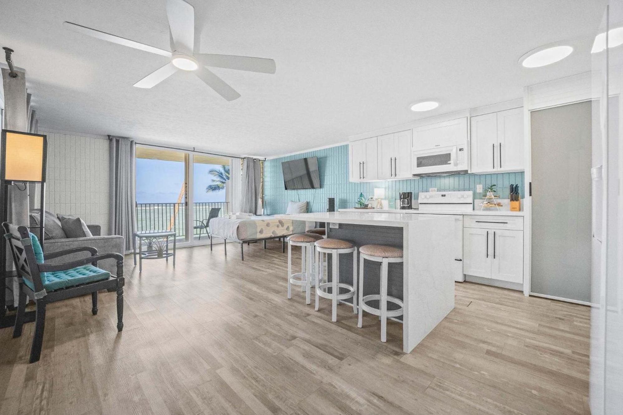 Beautiful Beachfront Condo ライエ エクステリア 写真